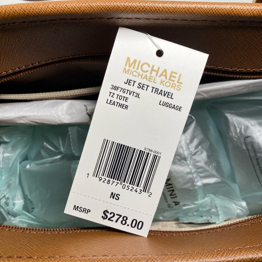 Michael Kors Jet Set TZ, Saffiano Leather Tote! - Picture 5 of 10